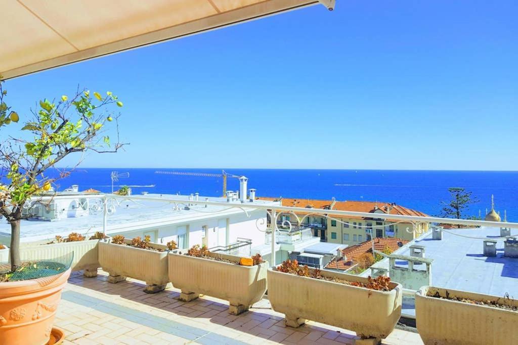 Attico Sul Mare A Sanremo Apartment Ngoại thất bức ảnh