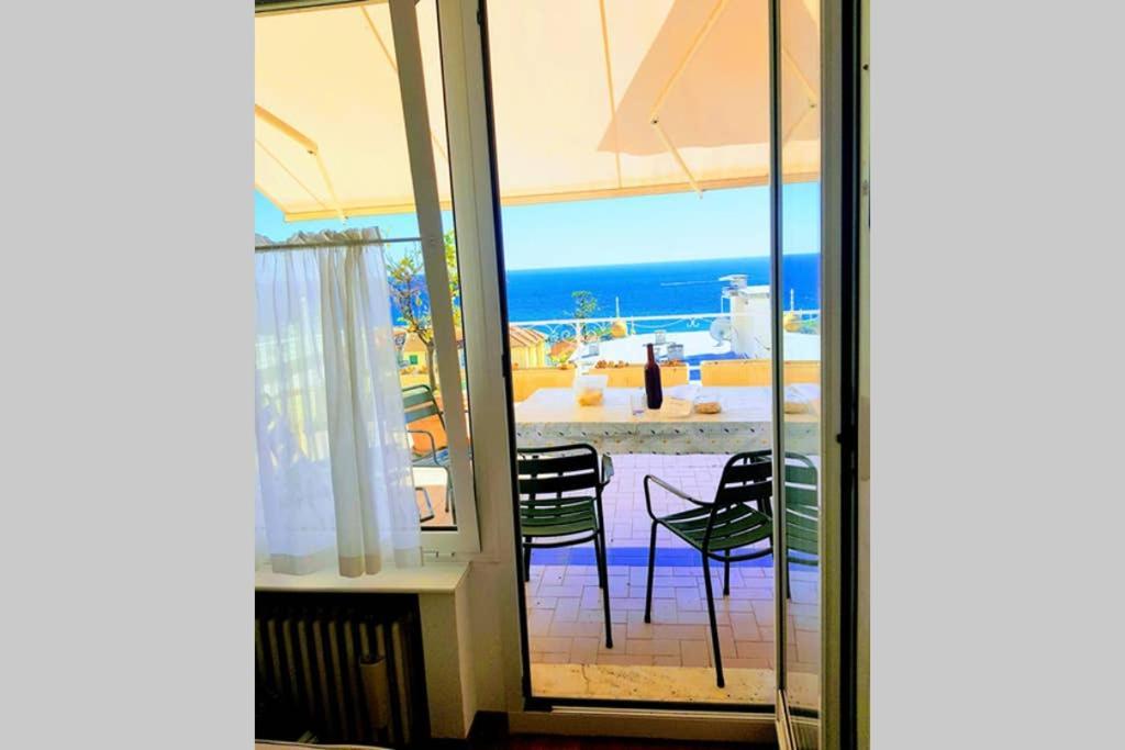Attico Sul Mare A Sanremo Apartment Ngoại thất bức ảnh